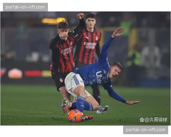 迈尼昂致命失误送礼，科莫新星尼科·帕斯轻松推射空门